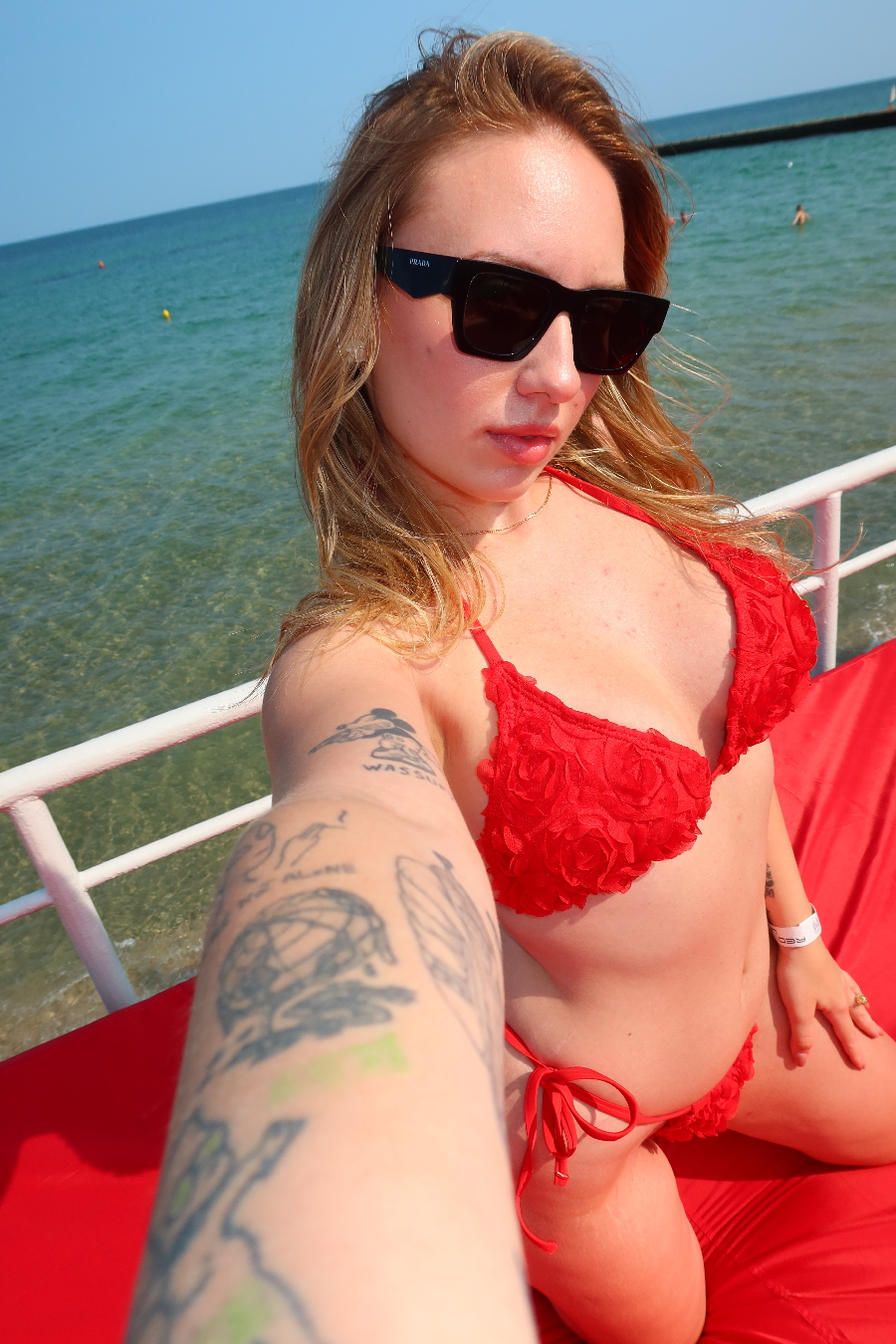 Take a pause and enjoy KateV — streaming from Incheon