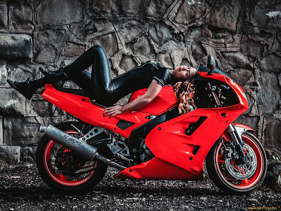 Beautiful girl Beautiful girls and motorcycles in Incheon