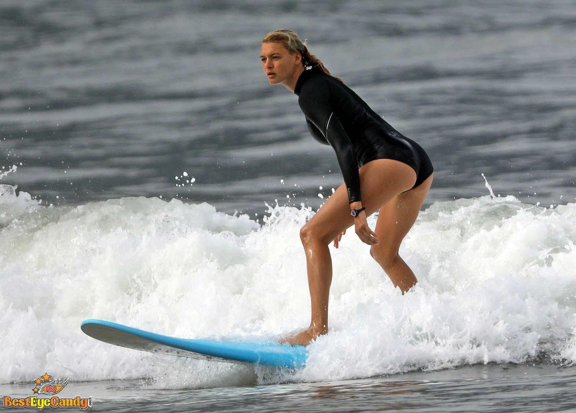 Kelly Rohrbach underwear in Incheon